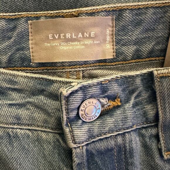 NWT The Curvy '90s Cheeky Jean in Vintage Sunbleached Blue - Picture 9 of 14